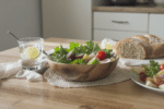 découvrez des conseils simples et pratiques pour manger sainement au quotidien sans vous prendre la tête, et adoptez une alimentation équilibrée facilement.