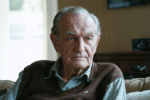 Hugh hefner : pourquoi cette recherche attire l’attention du public