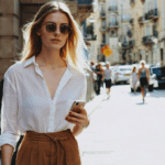 découvrez pourquoi cette marque espagnole séduit toutes les passionnées de mode avec ses créations uniques et tendances.