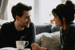 découvrez les défis uniques des relations avec une personne borderline et apprenez les clés essentielles pour construire une relation durable et harmonieuse.