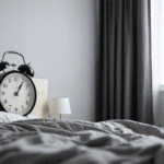 changement d’heure : découvrez nos conseils pour ajuster votre sommeil, préserver votre énergie et vivre cette transition sereinement.
